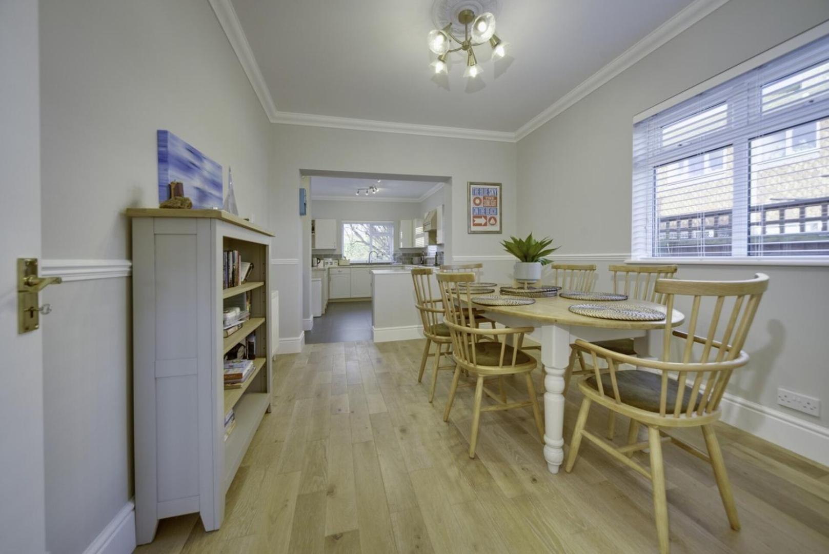 Super 5 Bedroom Family Friendly Retreat Rustington ليتلهامبتون المظهر الخارجي الصورة